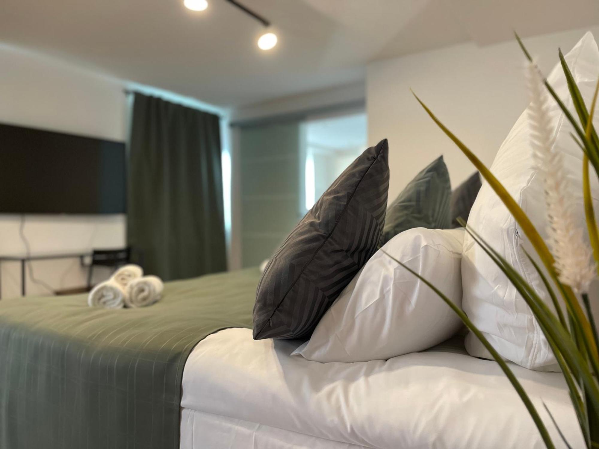 Apartment Violine1 Am Bahnhof-City ไบรอยท์ ภายนอก รูปภาพ