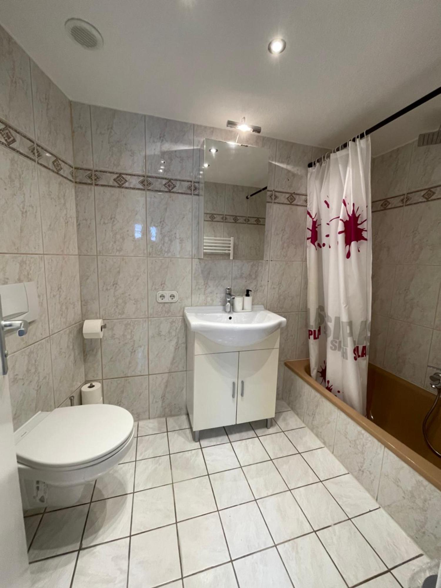Apartment Violine1 Am Bahnhof-City ไบรอยท์ ภายนอก รูปภาพ